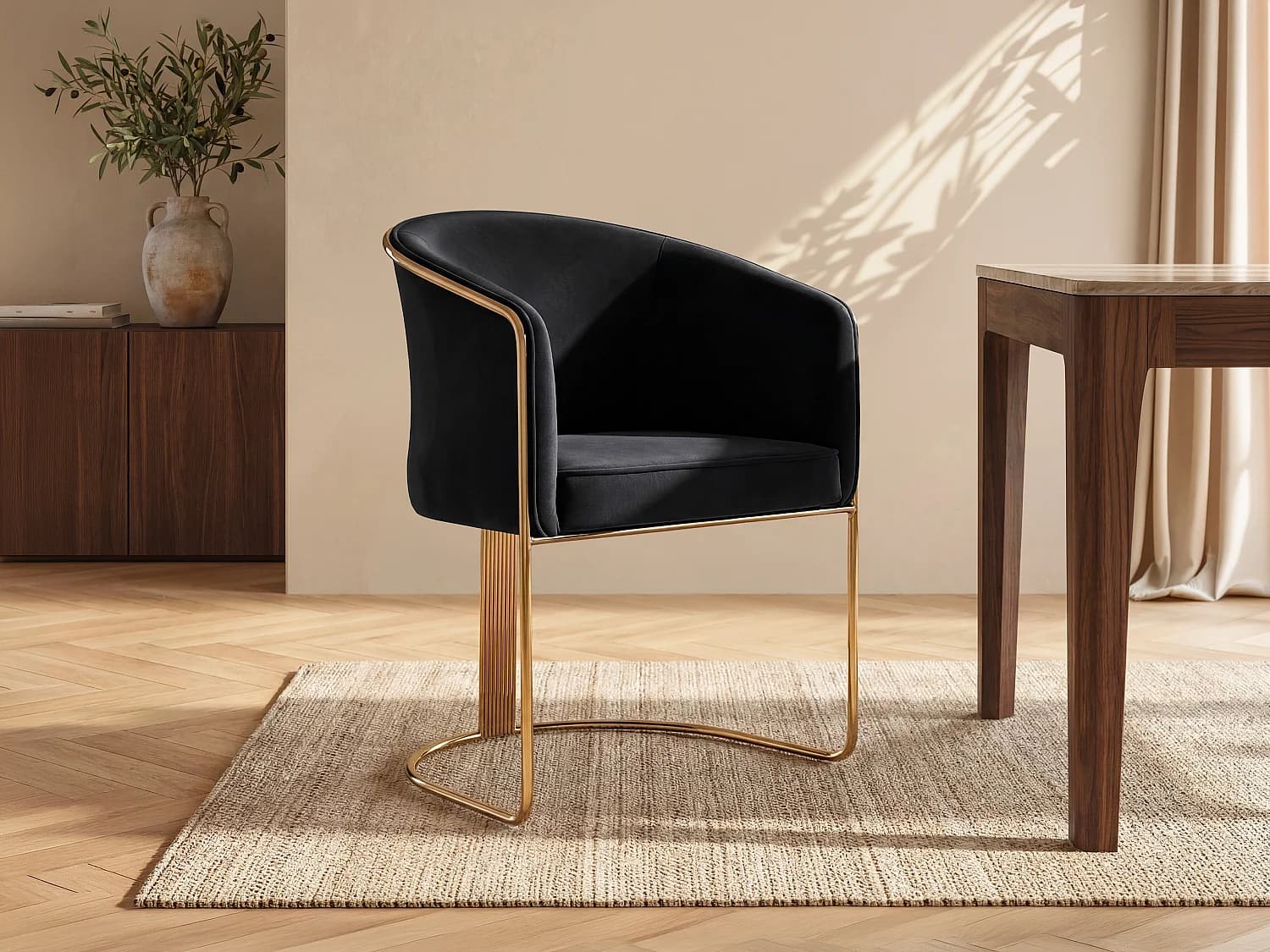 Chaise avec accoudoirs en velours et métal - Noir et doré - JOSETHE