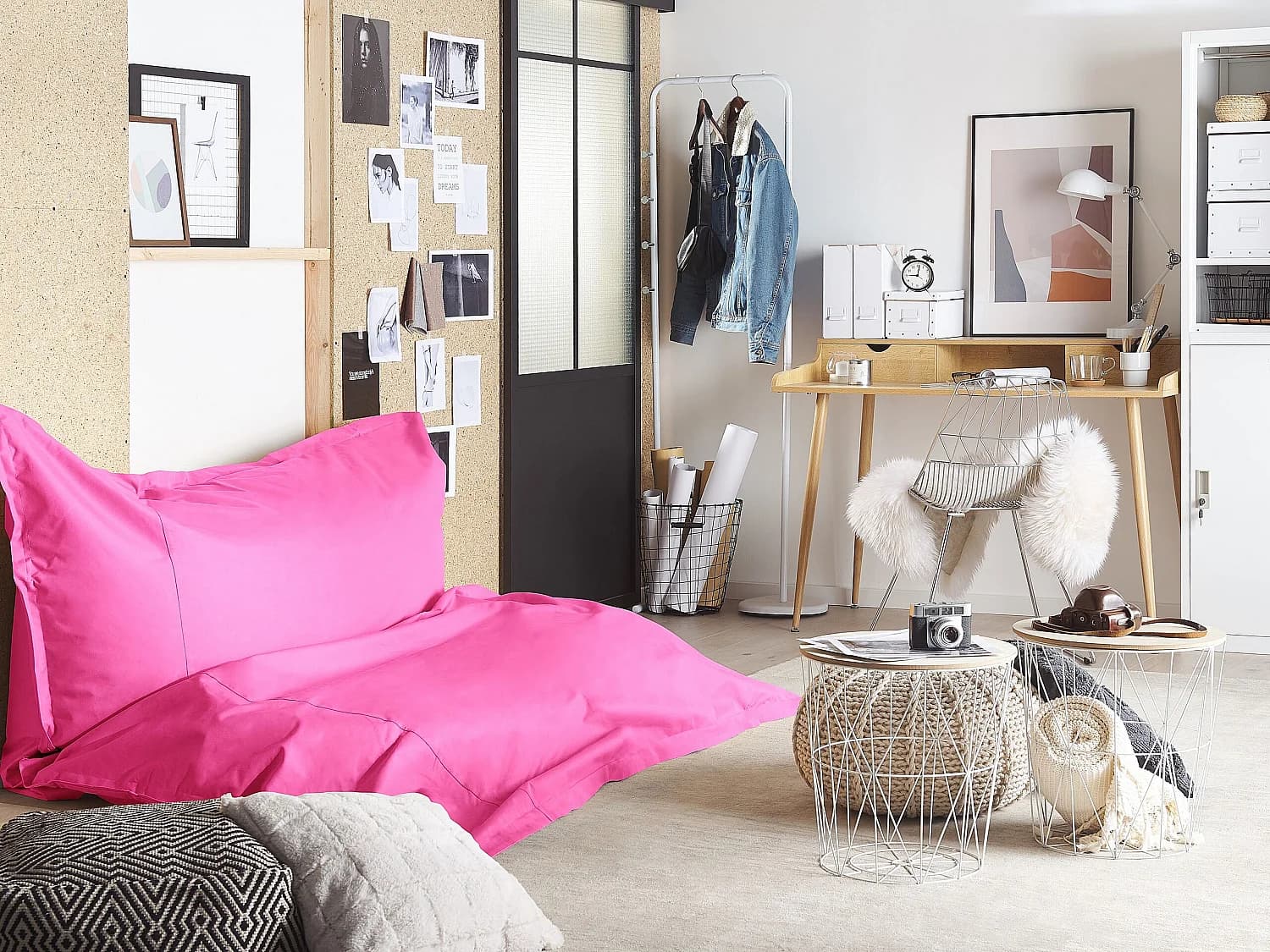 Pouf poire 600 L FUZZY 180 cm 230 cm Rose fushia
