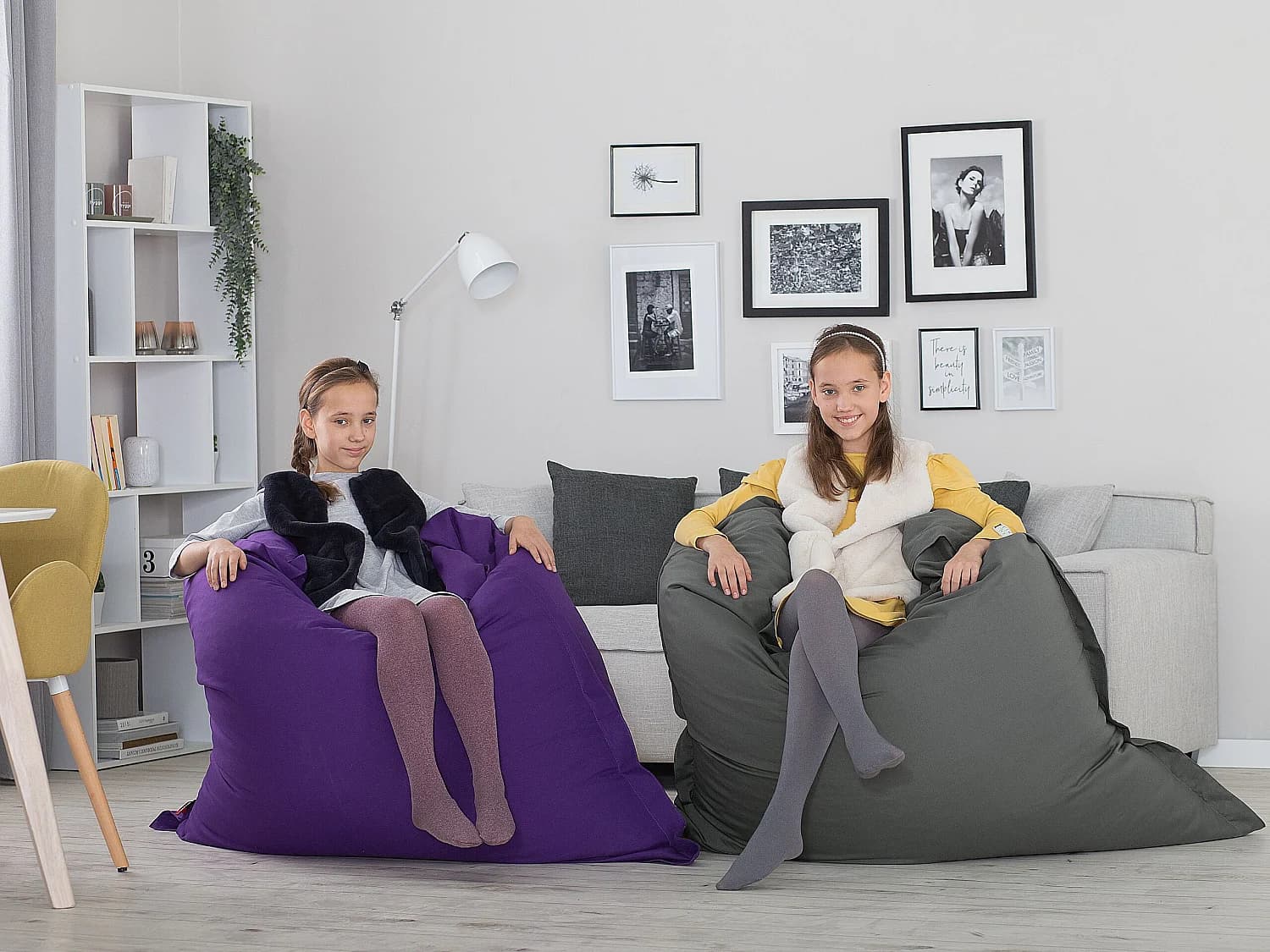 Pouf poire 300 L FUZZY 140 cm 180 cm Violet