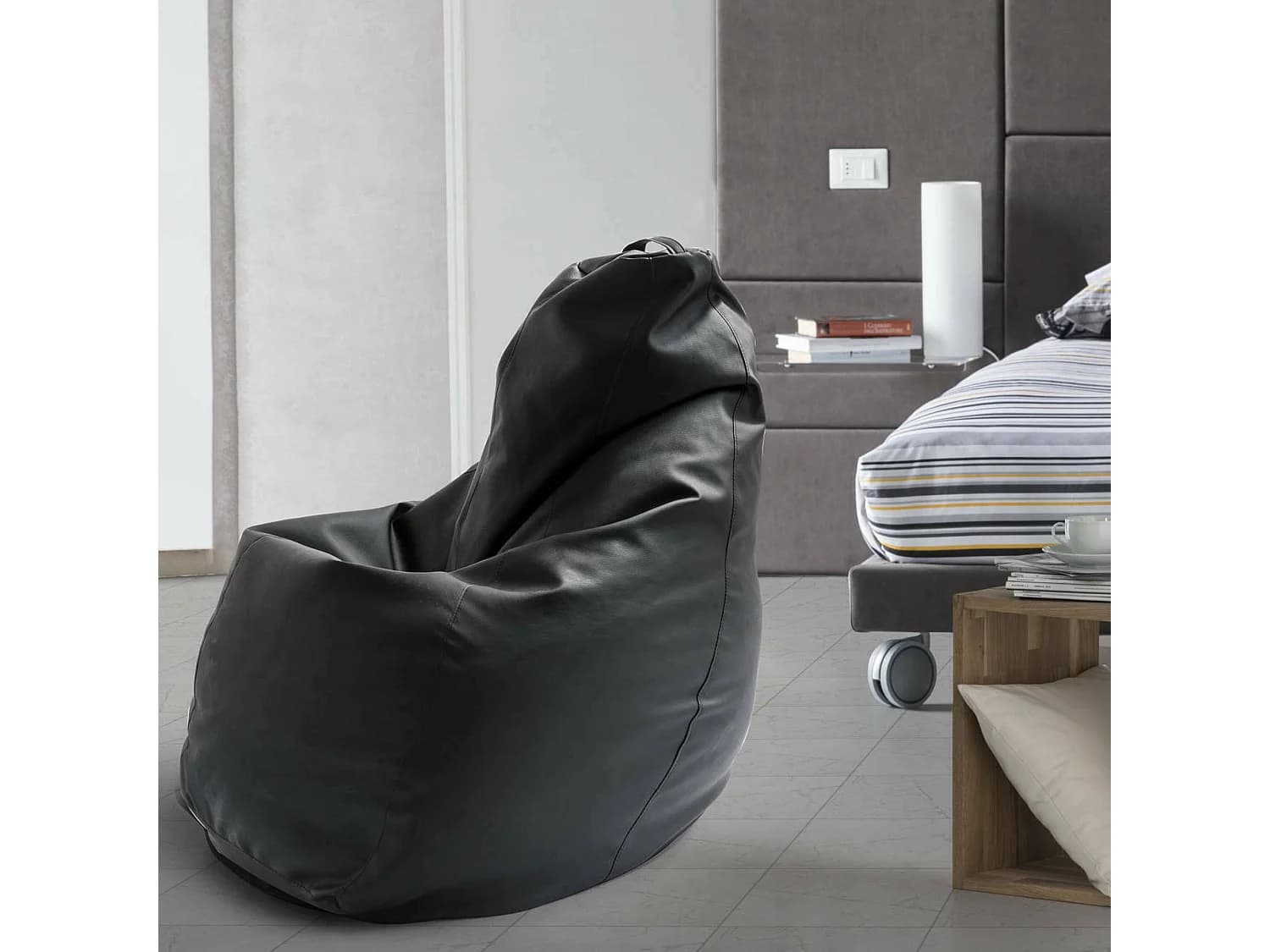 Pouf Dabbew, Pouf pouf, Pouf en cuir écologique, 100% Made in Italy, 70x70h110 cm, Noir