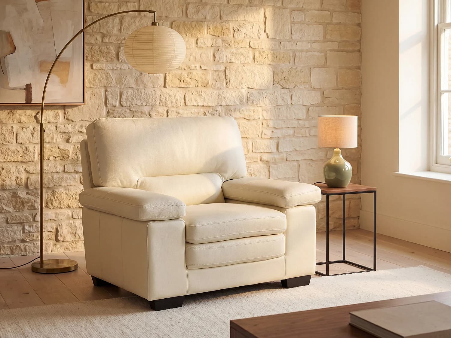 Fauteuil en cuir de buffle ivoire MIMAS II