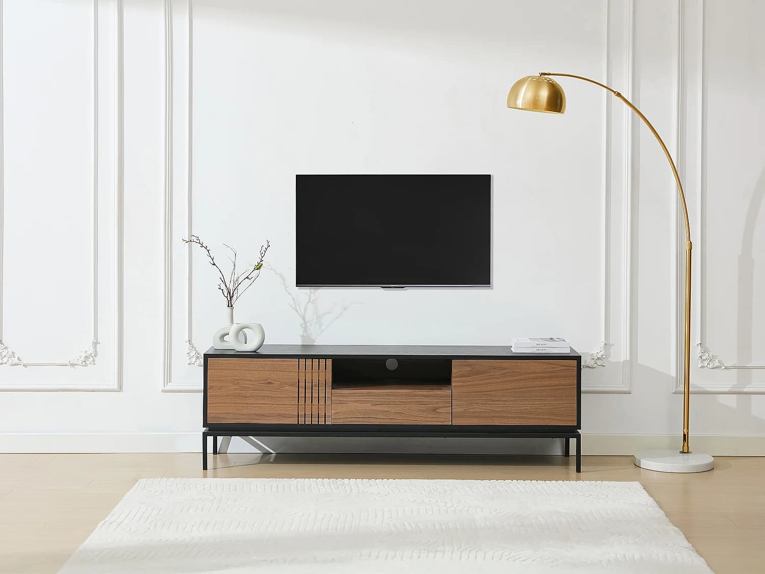 Meuble TV avec 2 portes, 1 tiroir et 1 niche placage noyer et métal - Naturel foncé et Noir - ZINORI