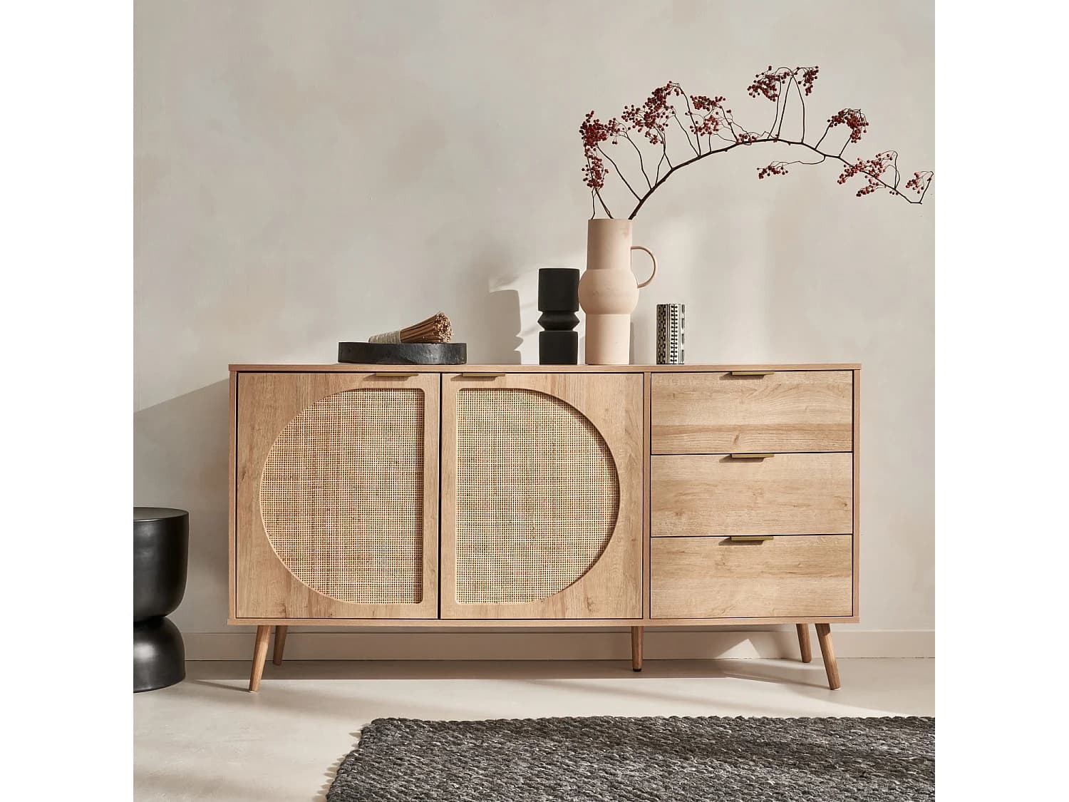Buffet de rangement. Eva. décor bois et cannage arrondi. 2 portes 3 tiroirs. buffet bas. L 150 x l 39 x H 79cm