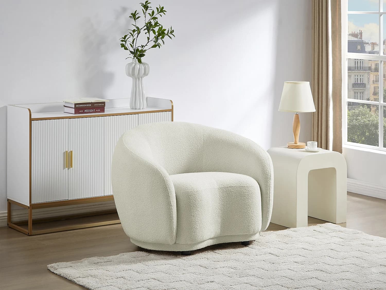 Fauteuil en tissu bouclette blanc ivoire BOVANA