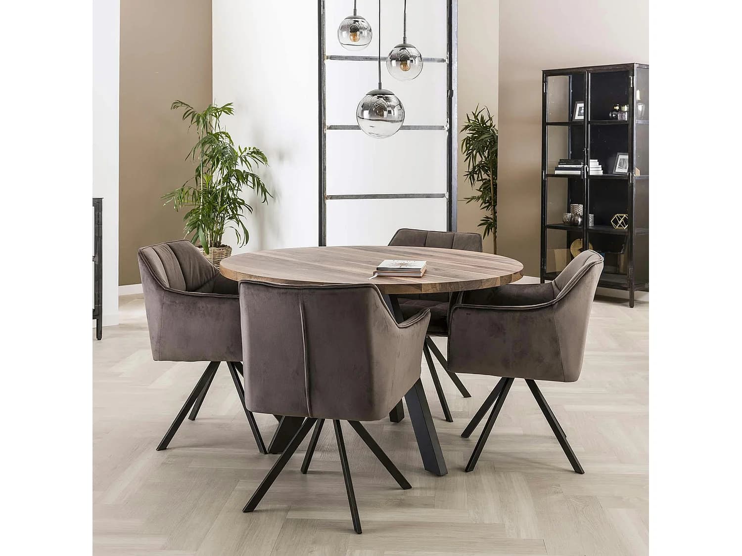 Table à manger ronde en bois D 120 cm HALIFAX