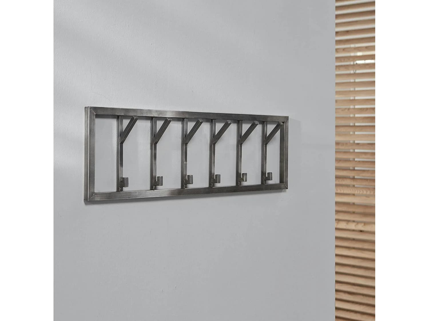 Portemanteau mural industriel 6 double crochets