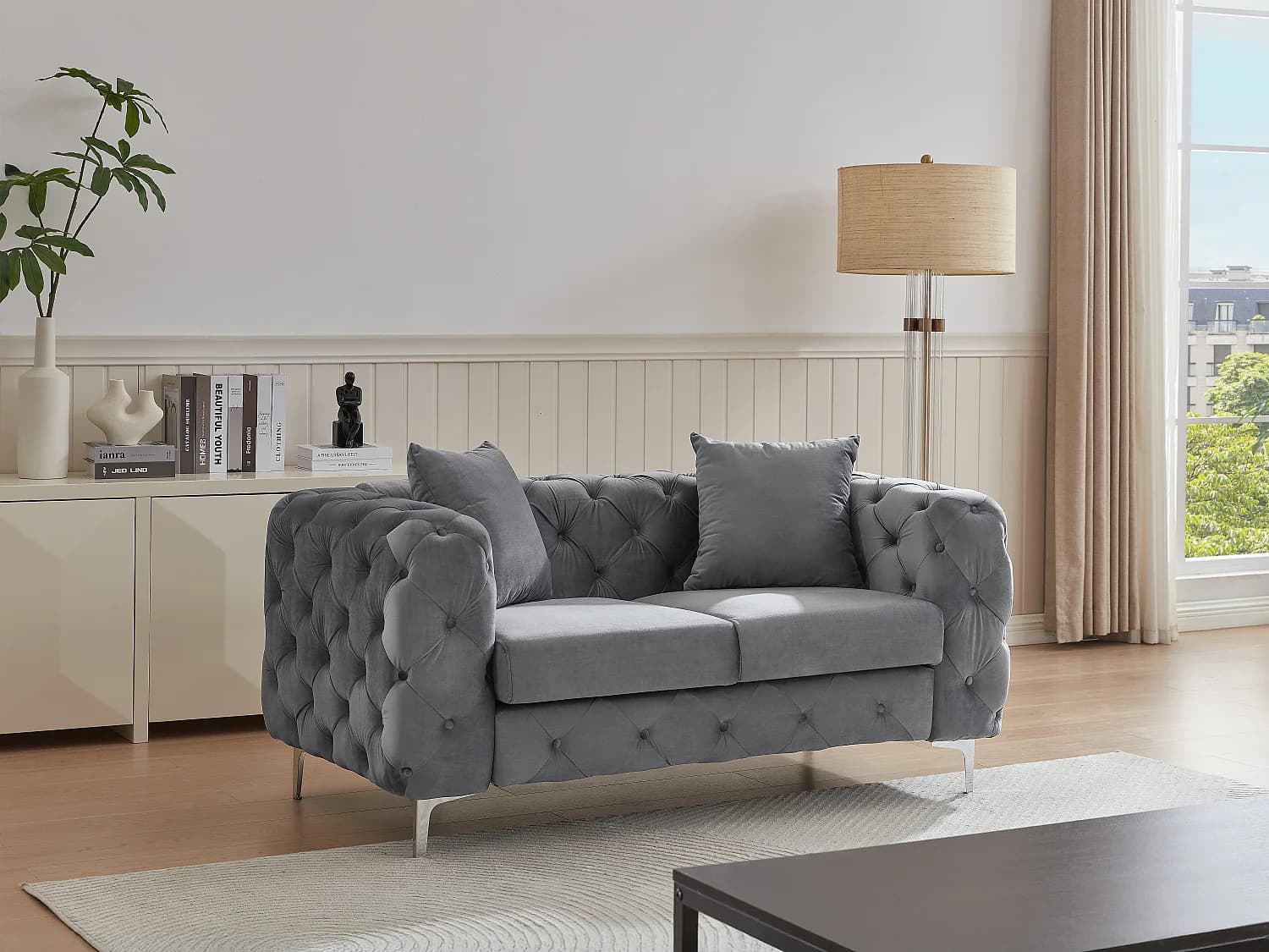 Canapé 2 places chesterfield en velours anthracite EDWINA