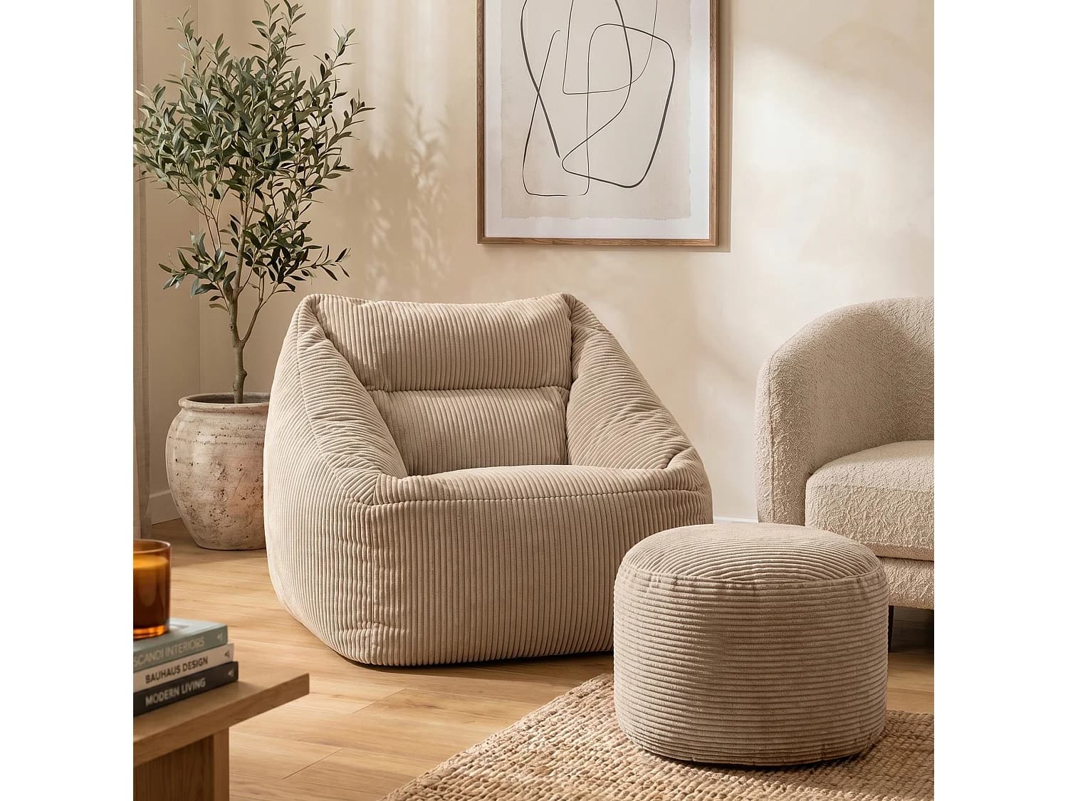 Pouf fauteuil avec repose-pied rond velours côtelé beige galet, salon ou chambre - NATALIA