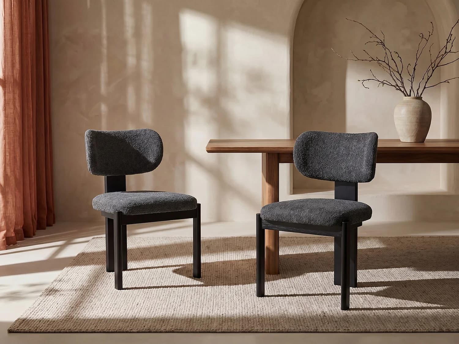 Lot de 2 chaises en tissu bouclette et bois d'hévéa - Noir - WILANA