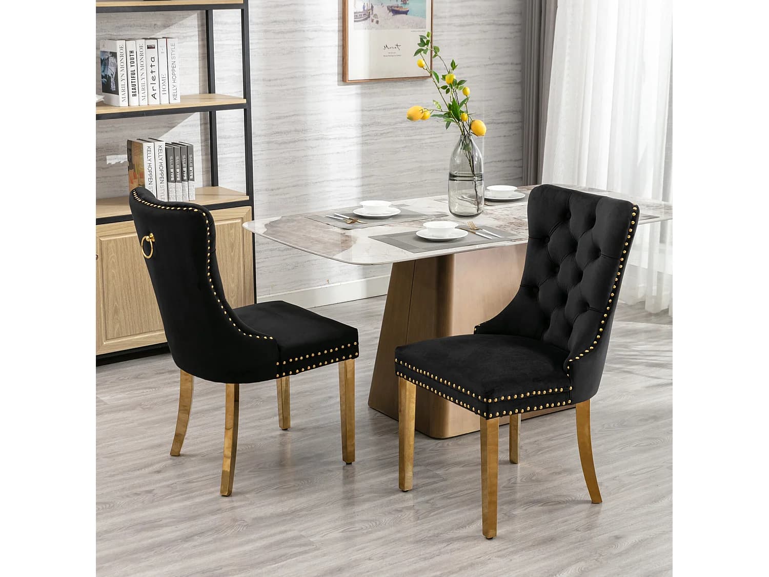 Lot de 2 chaises de salle à manger en velours noir avec dossier rembourré et pieds en métal doré