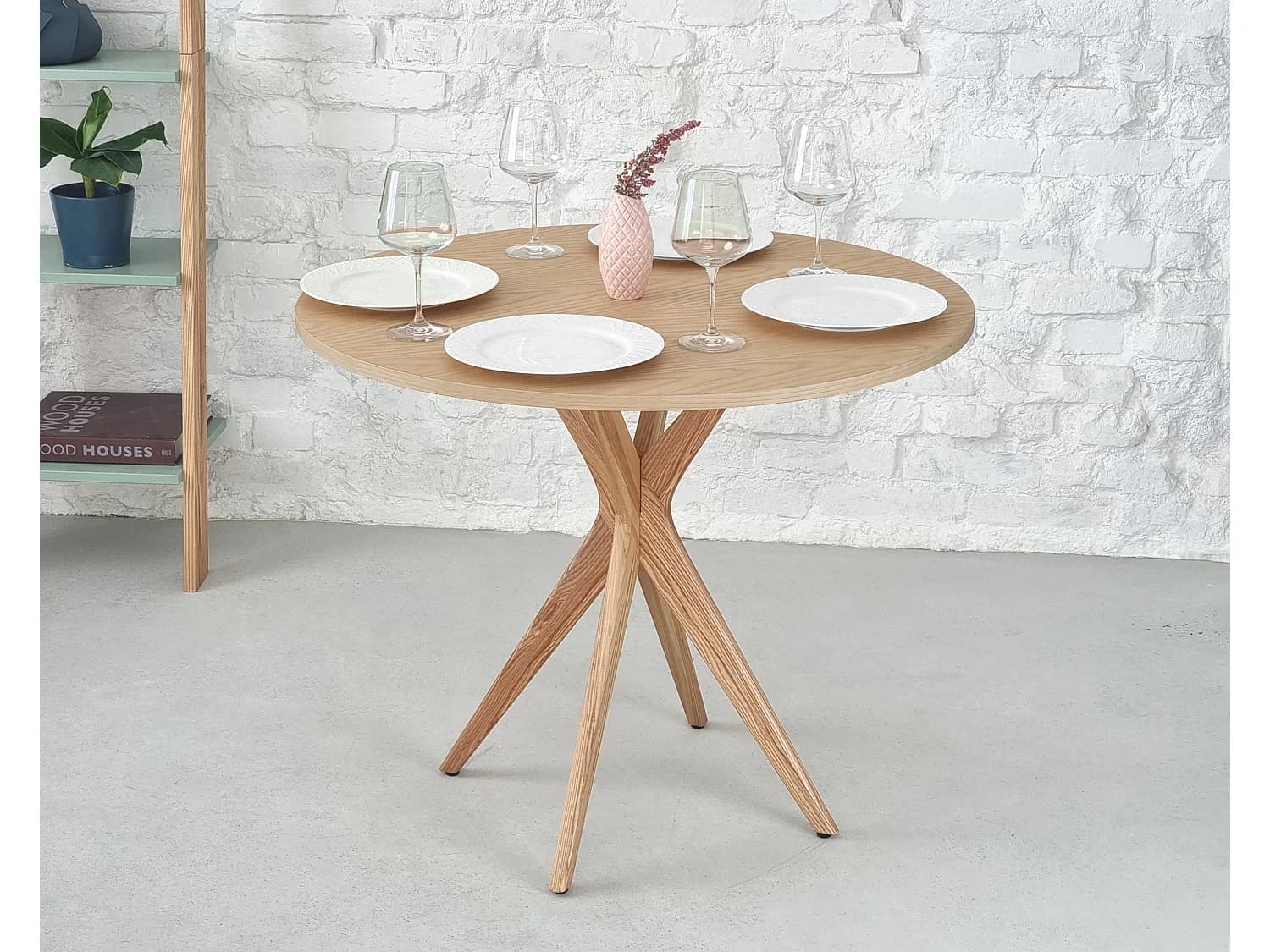 Table à manger ronde 90 cm Jubi bois de frêne