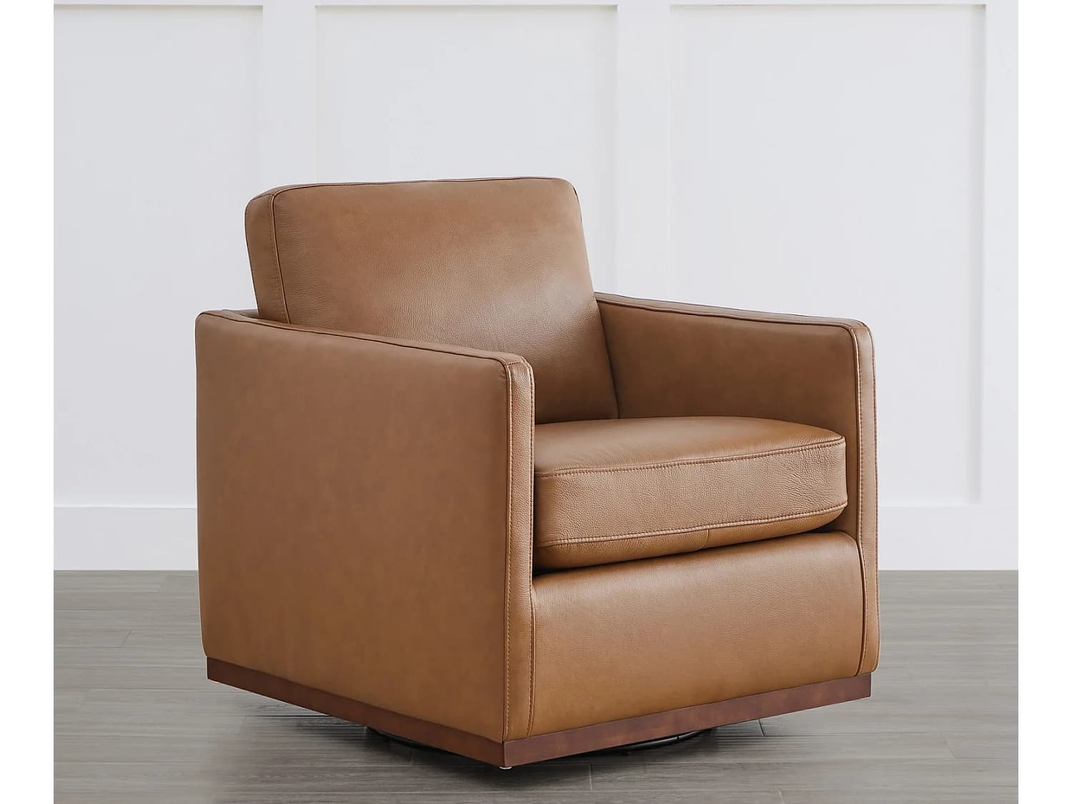 Fauteuil Pivotant En Cuir Véritable CHITA, Fauteuil Moderne Médiéval Certifié FSC Pour Salon Et Chambre, Entièrement Assemblé, Assise Sellier-Marron