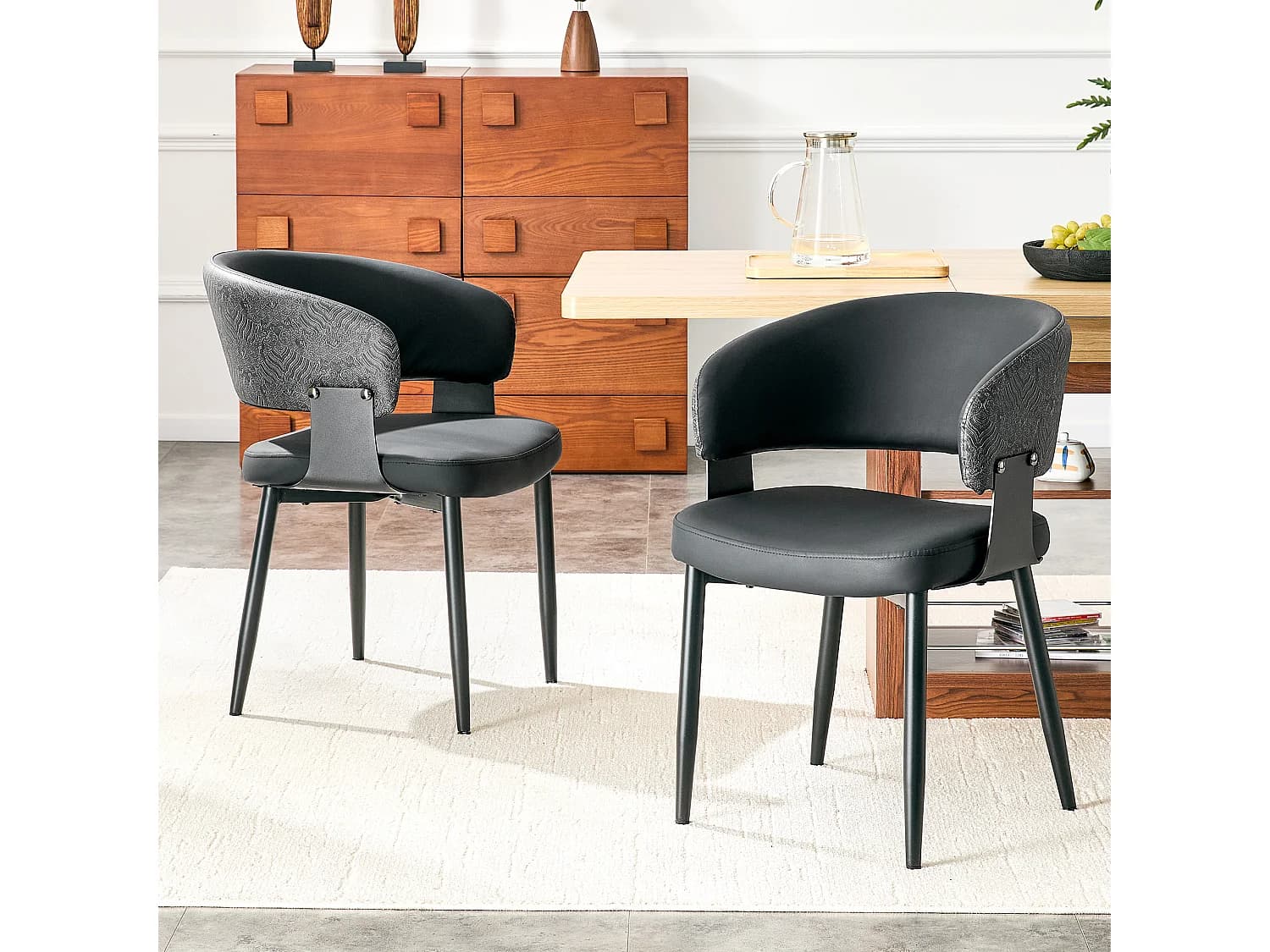 Lot de 2 chaises de salle à manger avec accoudoirs en similicuir noir et pieds en métal noir