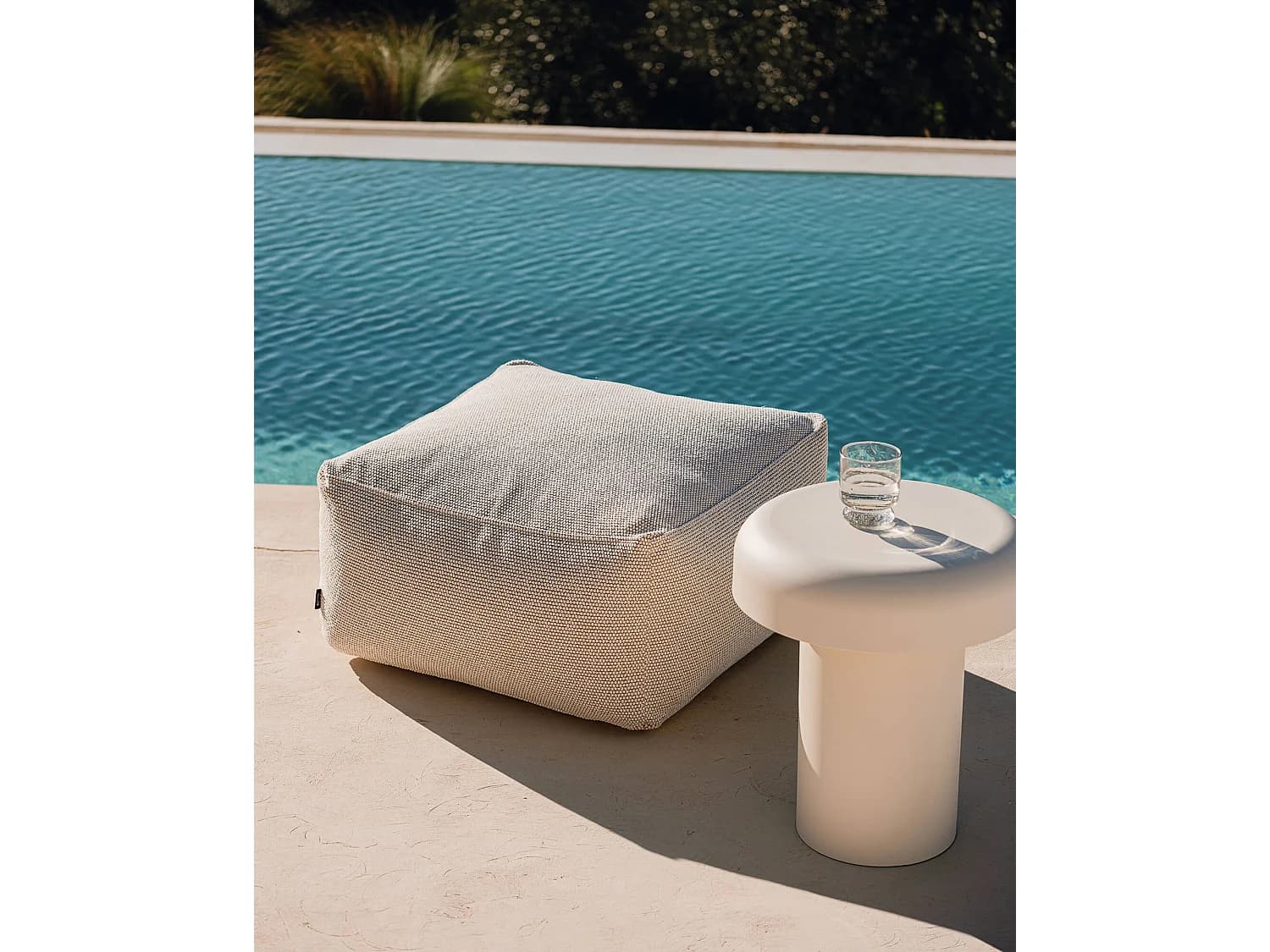 Pouf d'extérieur Keno - pouf moderne sans cadre, polyester 100%