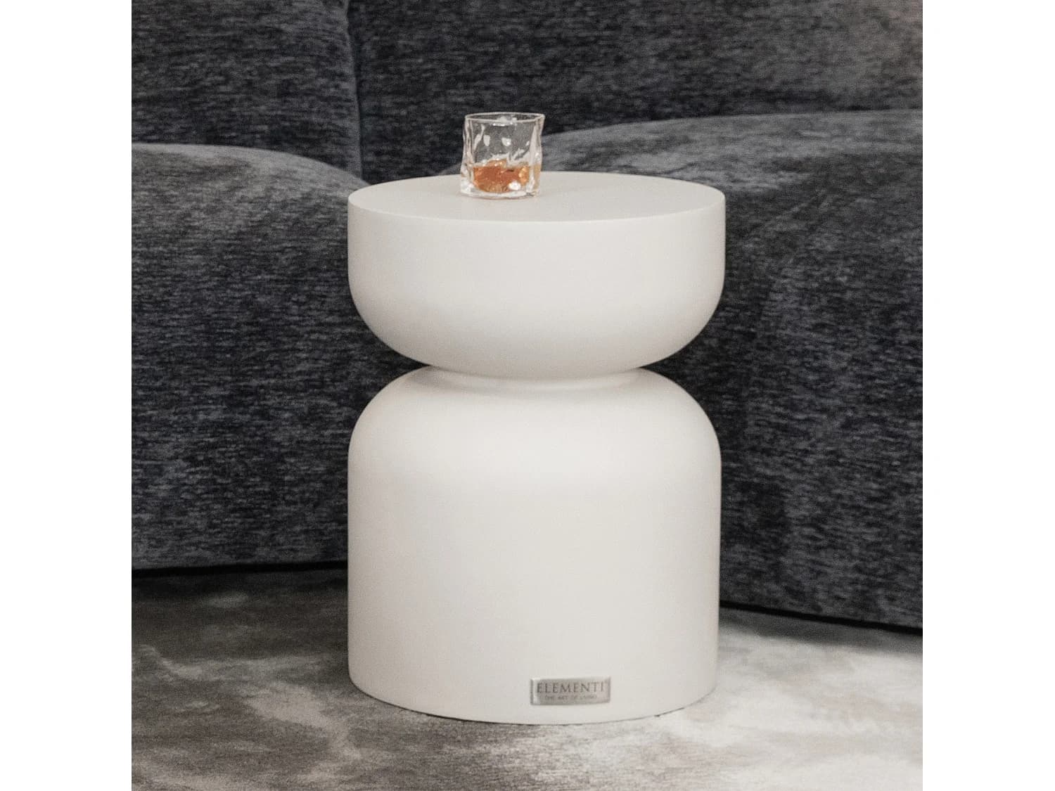 Table d'appoint en béton fibré 35 x 35 x 47 cm