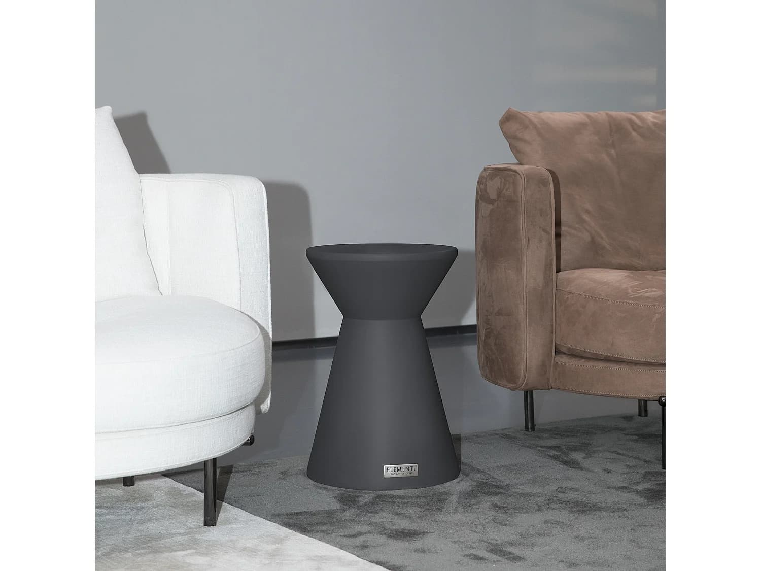 Table d'appoint en béton fibré 35 x 35 x 52 cm