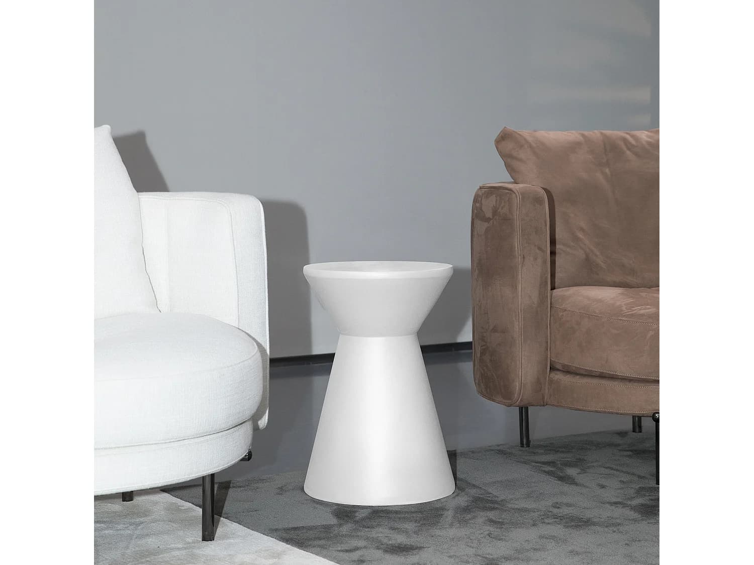 Table d'appoint en béton fibré 35 x 35 x 51 cm