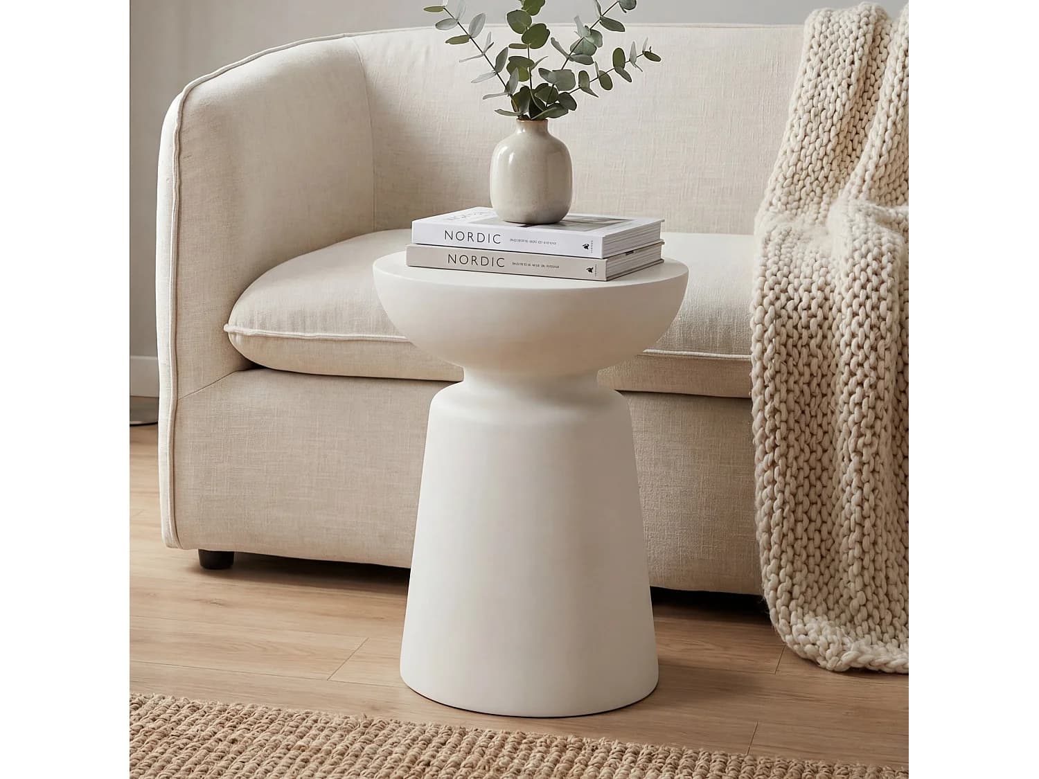 Table d'appoint en béton fibré 35 x 35 x 47 cm