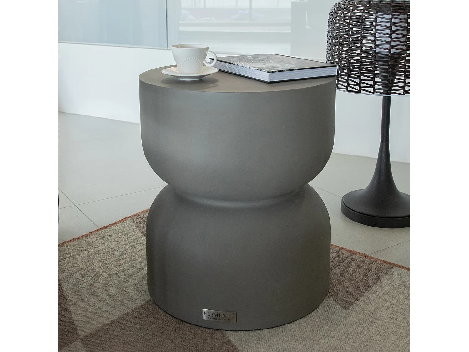 Table d'appoint en béton fibré 45 x 45 x 51 cm