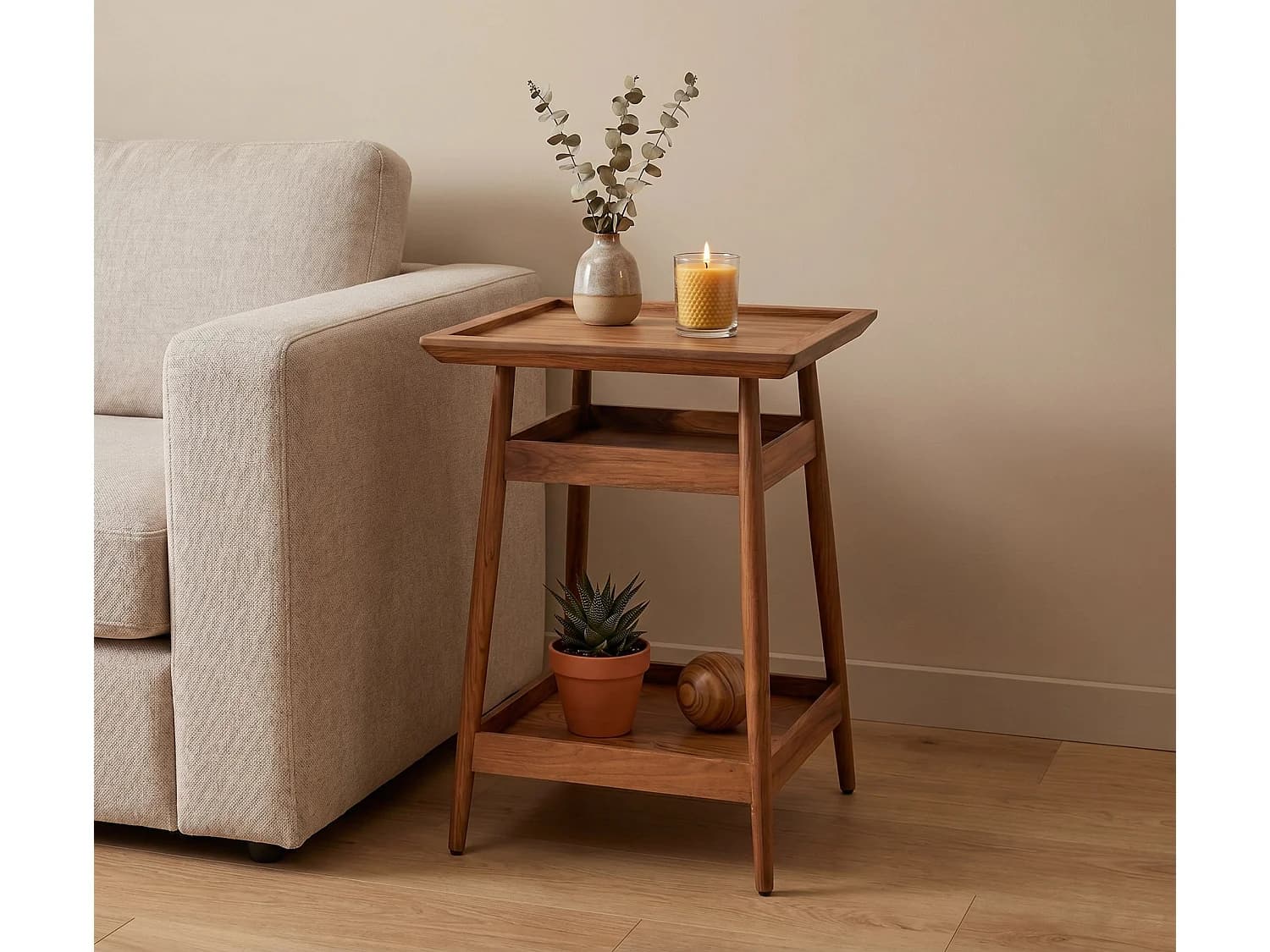 Table d'appoint carrée en bois de teck